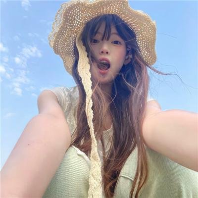 女王蜂游戏 封面